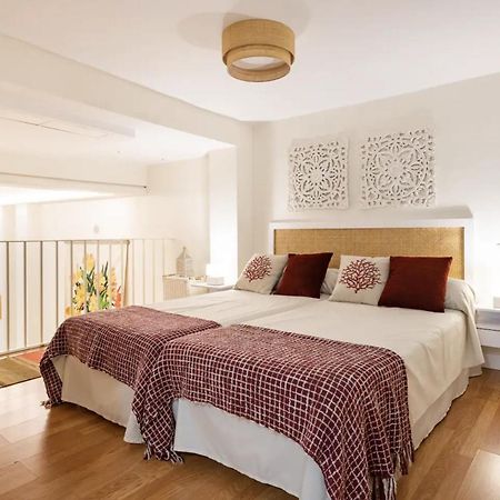 Loft En Centro De Sevilla Con Parking Gratis エクステリア 写真